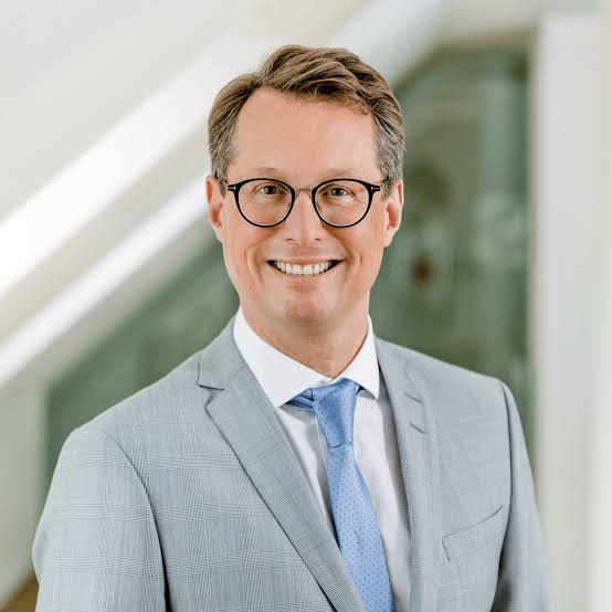 Samuel Förster, Rechtsanwalt und Experte für Bank- und Kapitalmarktrecht
